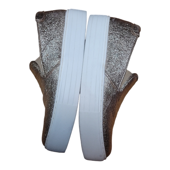 Kenneth Cole Alesy Gold Glittery Sneakers. Size 10.Pre-Owned in good condition - Picture 4 of 6